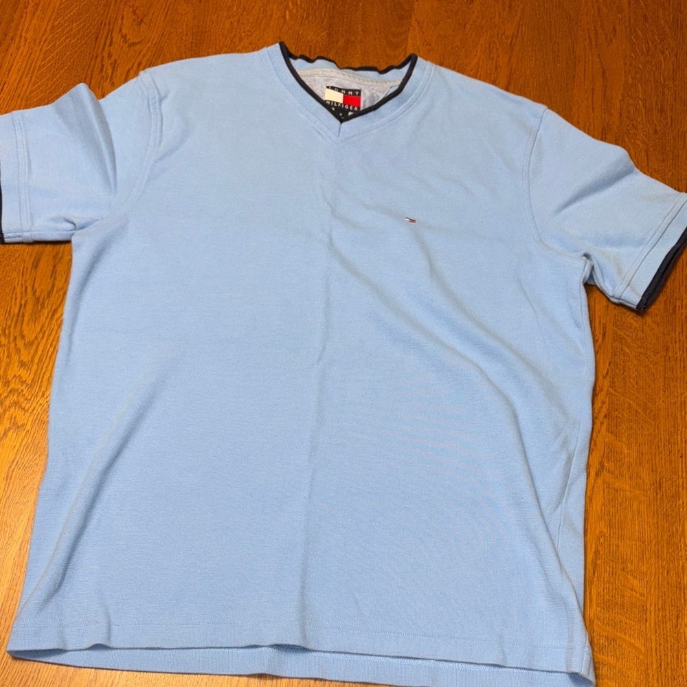 Tommy Hilfiger medium Men's Sky Blue Short Sleeve Tee
